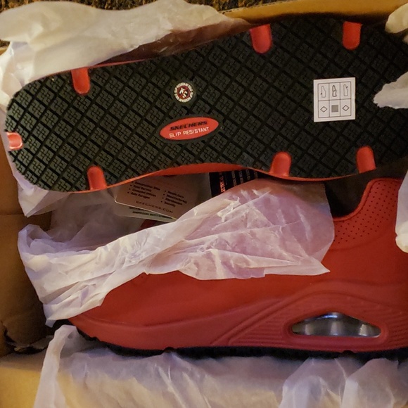 Rare sketcher's safety shoes all red - Picture 2 of 4